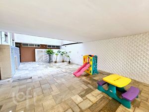 Image 32 - 425008