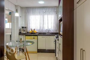 Image 22 - 425319
