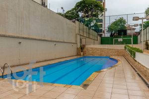 Image 15 - 425319