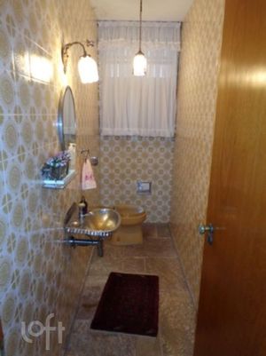 Image 18 - 425877
