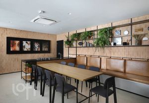 Image 1 - 426334