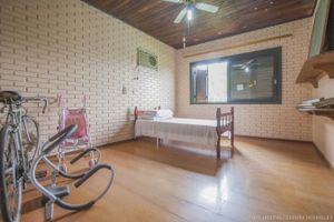 Image 8 - 4264