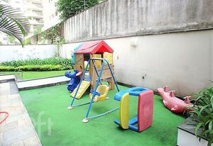 Image 15 - 426604