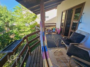 Image 12 - 427116