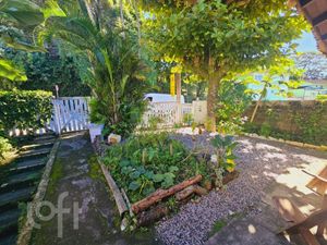 Image 17 - 427116
