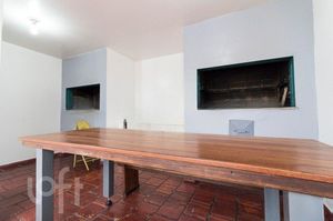 Image 17 - 427539