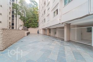 Image 31 - 427799