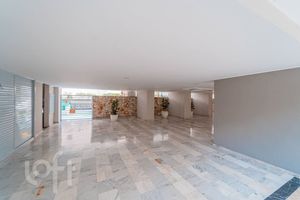 Image 42 - 427799