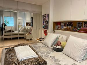 Image 10 - 427924