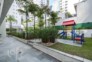 Image 62 - 428275