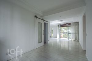 Image 15 - 428275