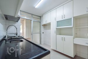 Image 33 - 428275