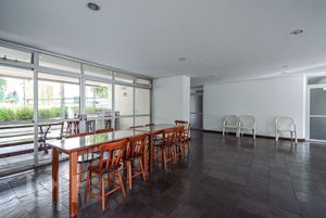 Image 56 - 428275