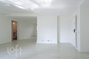 Image 11 - 428275