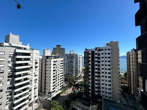 Image 0 - 428569