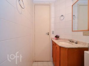 Image 11 - 429585