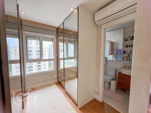 Image 14 - 429775