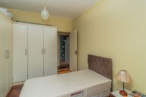 Image 18 - 430328