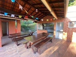 Image 28 - 431081