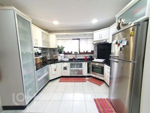 Image 17 - 431092