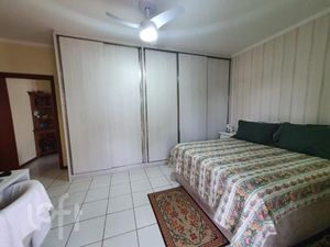 Image 38 - 431092