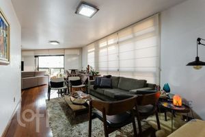 Image 3 - 431128
