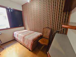 Image 17 - 431130