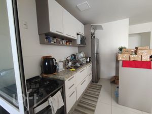 Image 6 - 431356
