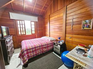 Image 17 - 431405