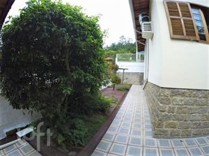 Image 27 - 431521