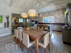 Image 18 - 431526