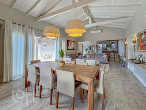 Image 13 - 431526
