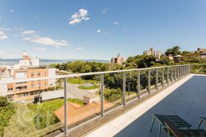 Image 37 - 431540