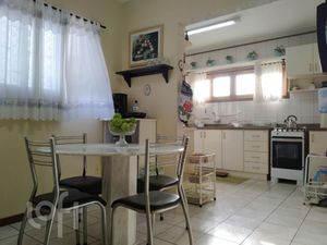 Image 10 - 431659