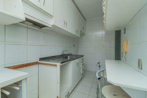 Image 4 - 431958