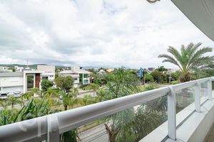 Image 19 - 433413