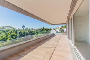 Image 15 - 434437