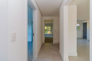 Image 39 - 434437
