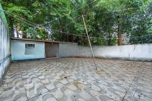 Image 24 - 435495