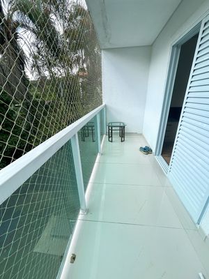 Image 9 - 435499