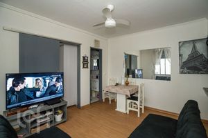 Image 1 - 435531