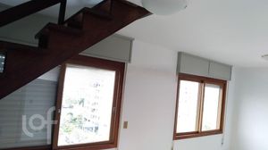 Image 7 - 435645