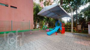 Image 47 - 438215