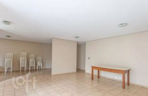 Image 15 - 438705