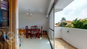 Image 20 - 438743