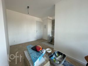 Image 4 - 439001