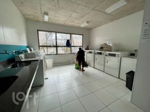 Image 25 - 439080