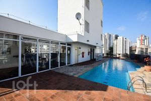Image 1 - 439677