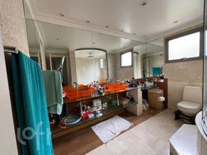 Image 17 - 439952