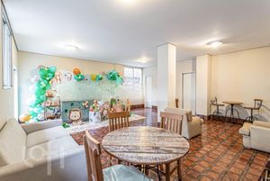 Image 35 - 439963